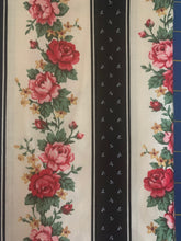 Load image into Gallery viewer, DESTASH - Fat Quarter Bundle - 8 Vintage Fabrics (#002)
